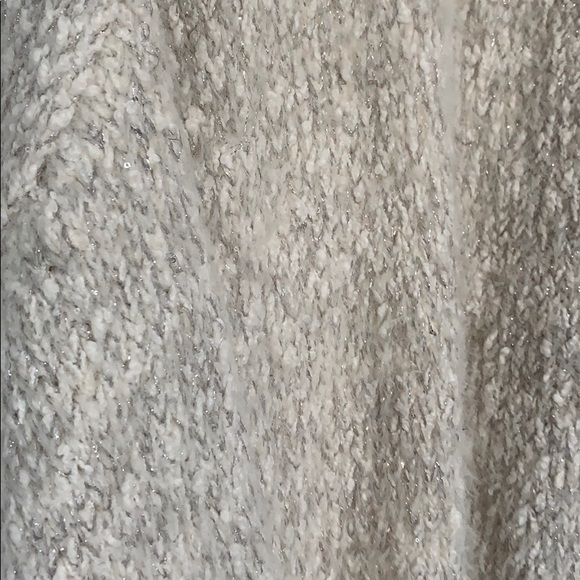 Sweater - Picture 3 of 8